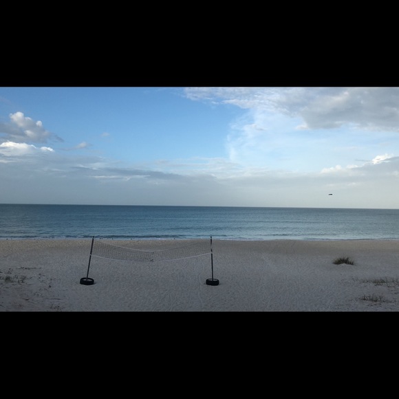 Meet your Posher, Lauren - Picture 1 of 1